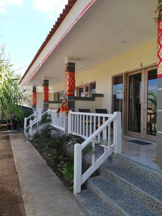 Kakiang Homestay Nusa Lembongan  Exterior photo